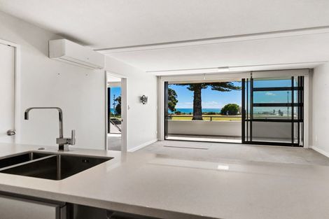 Photo of property in 3/10 Marine Parade, Mount Maunganui, 3116