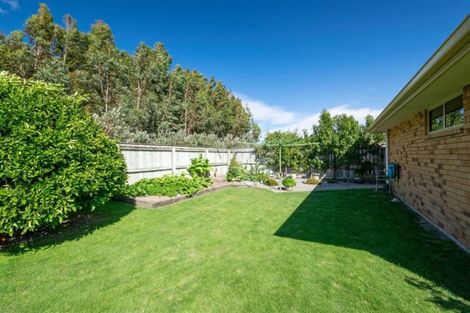 Photo of property in 32 Magnolia Drive, Springlands, Blenheim, 7201