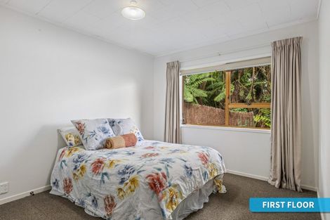 Photo of property in 2/12 Surville Place, Mairangi Bay, Auckland, 0630