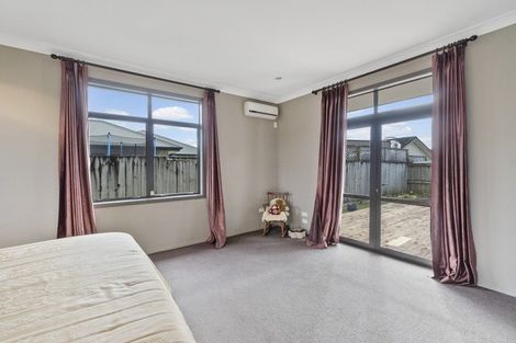 Photo of property in 14 Thistlewood Avenue, Hamilton East, Hamilton, 3216