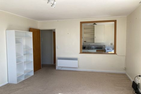 Photo of property in 8/2 Scarborough Terrace, Mount Victoria, Wellington, 6011