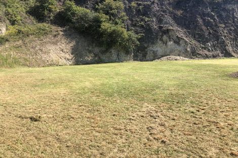 Photo of property in 65 Oak Road, Poraiti, Napier, 4112