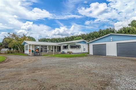 Photo of property in 578 Raumai Road, Bulls, 4894