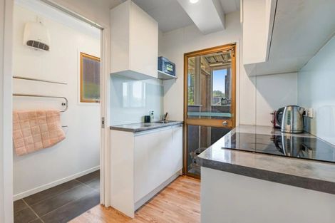 Photo of property in 29 Melandra Road, Stanmore Bay, Whangaparaoa, 0932