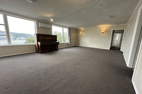 Photo of property in 11 Vogel Street, Mount Victoria, Wellington, 6011