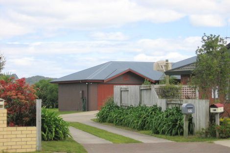 Photo of property in 77 Corinth Grove, Papamoa Beach, Papamoa, 3118