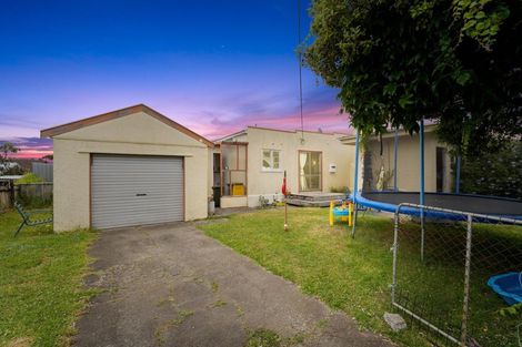 Photo of property in 38 Sweetman Avenue, Paraparaumu Beach, Paraparaumu, 5032