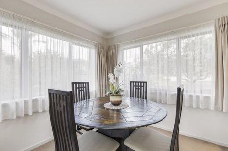 Photo of property in 13 Dowman Place, Te Puke, 3119