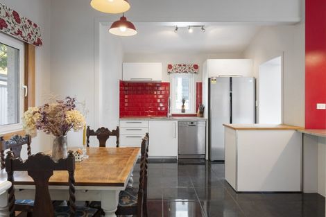 Photo of property in 24 Limbrick Street, Terrace End, Palmerston North, 4410