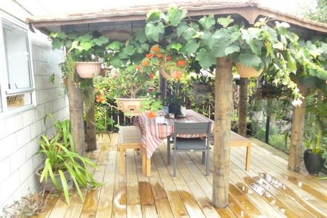 Photo of property in 13 Damson Place, Bucklands Beach, Auckland, 2012