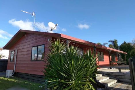 Photo of property in 17 Balmerino Crescent, Pukete, Hamilton, 3200