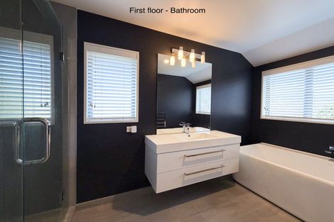Photo of property in 14a Colenso Street, Sumner, Christchurch, 8081