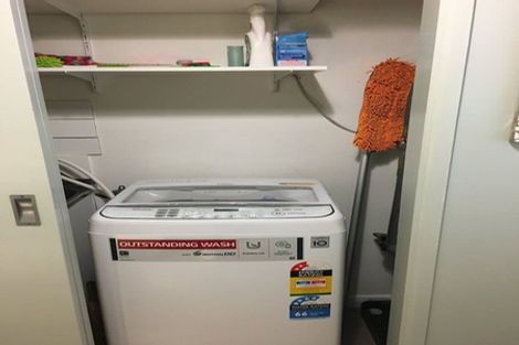 Photo of property in 9 Herald Terrace, Berhampore, Wellington, 6023