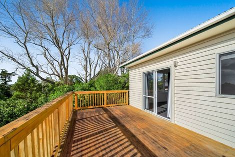 Photo of property in 58a Woodleigh Street, Frankleigh Park, New Plymouth, 4310