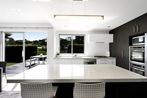 Photo of property in 3 Te Arakete Place, Hurworth, New Plymouth, 4310