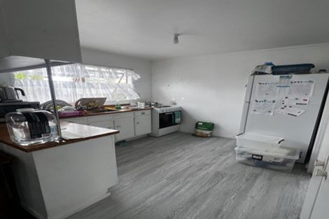 Photo of property in 1/5a Camp Road, Mount Wellington, Auckland, 1062