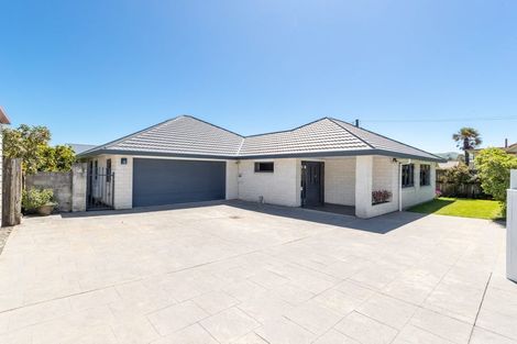 Photo of property in 9a Collingwood Street, Waterloo, Lower Hutt, 5011