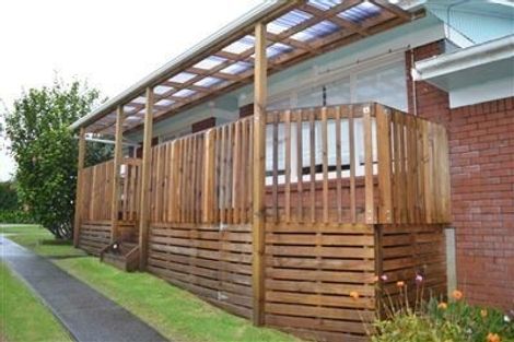 Photo of property in 4/6 Hart Road, Hauraki, Auckland, 0622