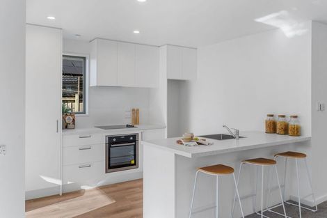 Photo of property in 10 Saint Thomas Place, Woolston, Christchurch, 8062