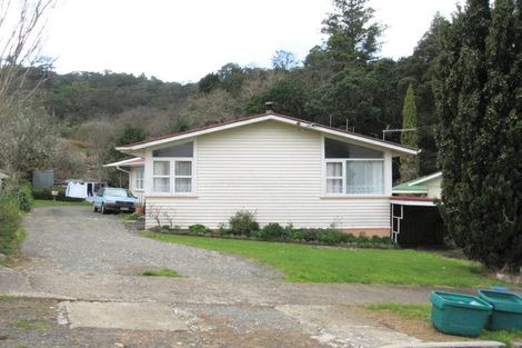 Photo of property in 136 Brunton Crescent, Thames, 3500