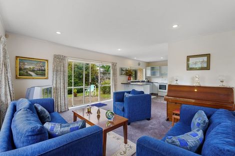 Photo of property in 44 Arawhata Road, Paraparaumu, 5032