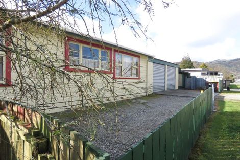Photo of property in 146 Broadway, Reefton, 7830