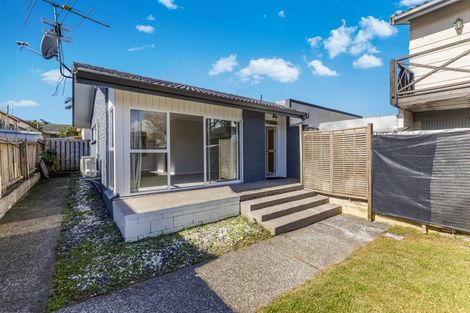Photo of property in 2/19 Maich Road, Manurewa, Auckland, 2102