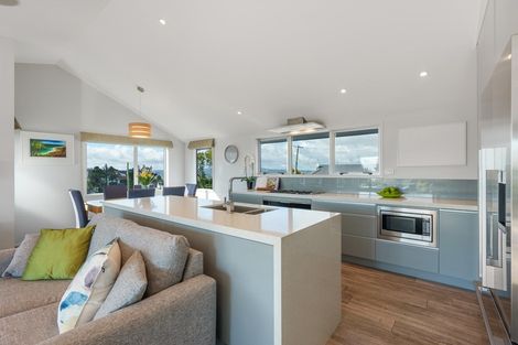 Photo of property in 144 Sandspit Road, Shelly Park, Auckland, 2014