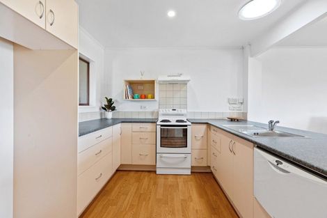 Photo of property in 31 Wickham Place, Hairini, Tauranga, 3112