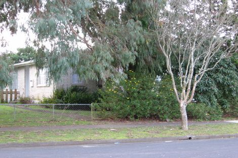 Photo of property in 10 Crosher Place, Silverdale, Hamilton, 3216