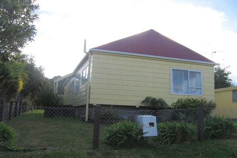 Photo of property in 152 Mitchell Street, Brooklyn, Wellington, 6021