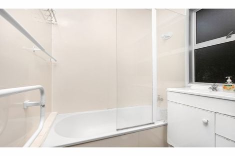 Photo of property in 12 Kauri Road, Stanmore Bay, Whangaparaoa, 0932