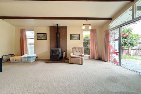 Photo of property in 8 Colligan Street, Upper Riccarton, Christchurch, 8041
