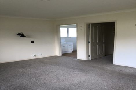 Photo of property in 11 Tainui Street, Levin, 5510