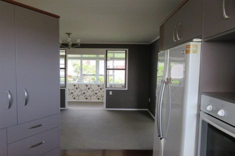 Photo of property in 87 Clawton Street, Westown, New Plymouth, 4310