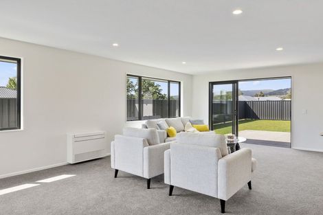 Photo of property in 8 Magnolia Lane, Mosgiel, 9024