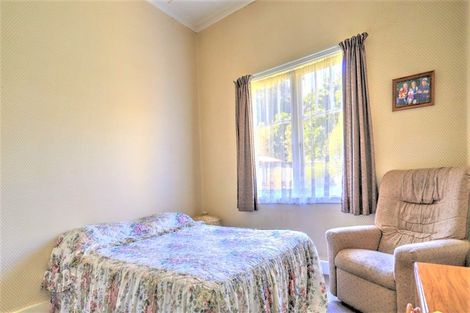 Photo of property in 85 South Road, Manaia, 4612