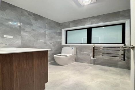 Photo of property in 78 Mcrobbie Road, Kingseat, Papakura, 2580