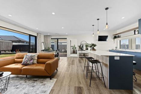 Photo of property in 25 Papawhero Drive, Bell Block, New Plymouth, 4312