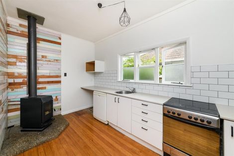 Photo of property in 5 Bell Street, Marton, 4710