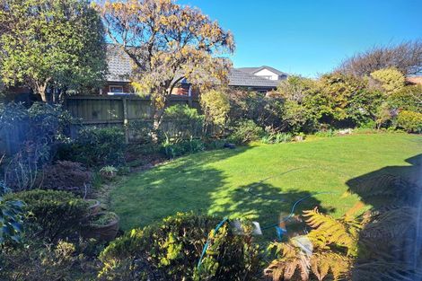 Photo of property in 17 Orlando Crescent, Waimairi Beach, Christchurch, 8083