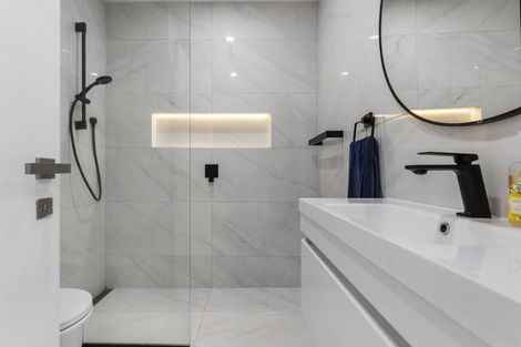 Photo of property in 10/4 Campbell Road, Takapuna, Auckland, 0622