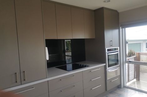 Photo of property in 4/8 Village Place, Tuakau, 2121