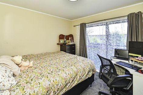Photo of property in 25 Hyde Street, Manurewa East, Auckland, 2102