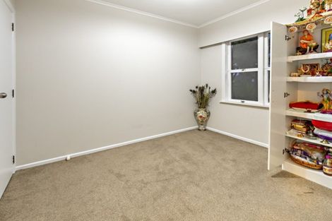 Photo of property in 142 Russell Road, Manurewa, Auckland, 2102