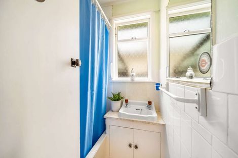 Photo of property in 12 Mclean Street, Oamaru North, Oamaru, 9400