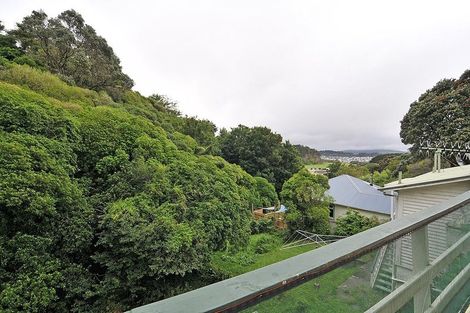 Photo of property in 26 Farnham Street, Mornington, Wellington, 6021