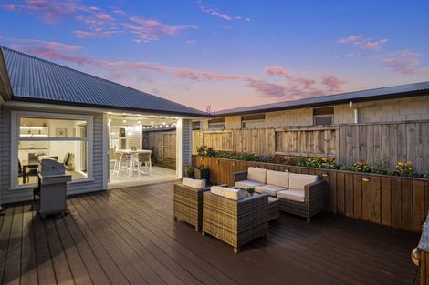 Photo of property in 19 Puhirake Crescent, Pyes Pa, Tauranga, 3112