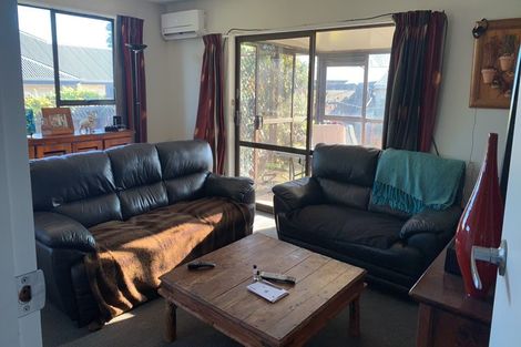 Photo of property in 2/22 Baker Street, New Brighton, Christchurch, 8083