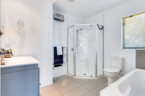 Photo of property in 6 Muriwai Drive, Diamond Harbour, Lyttelton, 8971